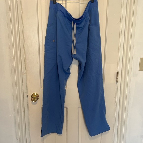 Figs scrub pants size 2X in the technical collection - Picture 1 of 5